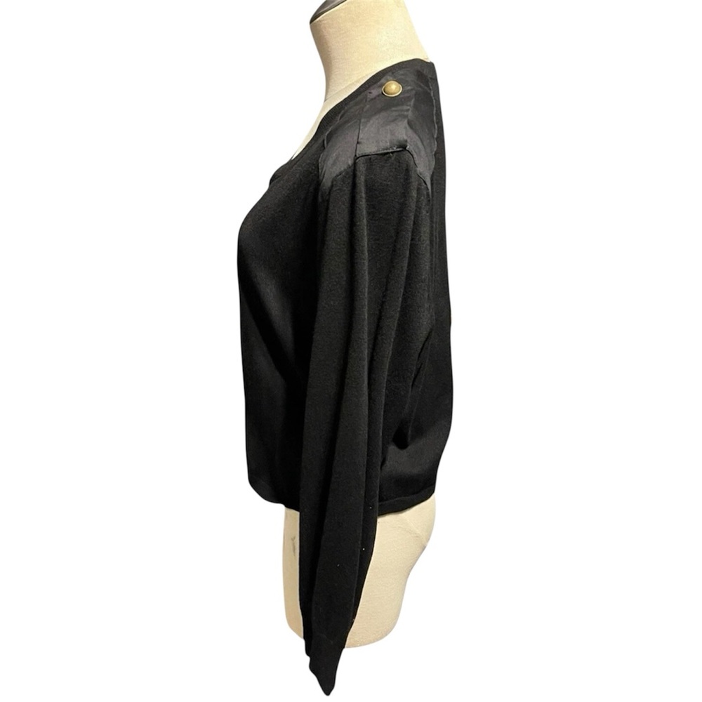 TORRID: Black Waist Length Cropped Cardigan With Brass Colored Buttons - 2X NWT - Picture 2 of 11